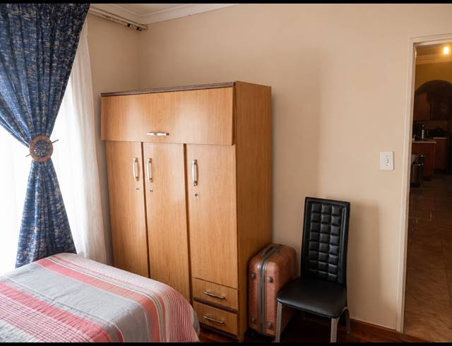 3 BEDROOM HOUSE FOR SALE IN EVATON WEST